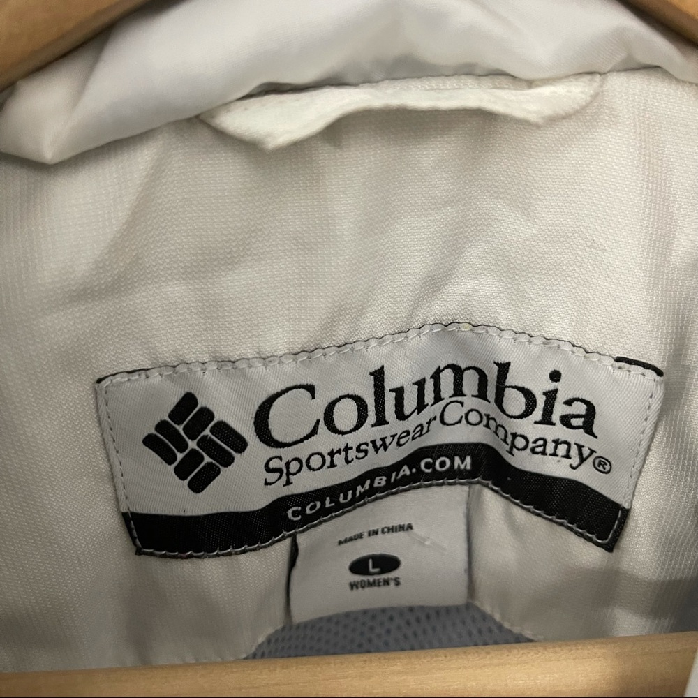 Columbia Women's Jacket - Picture 3 of 5